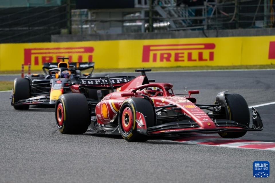 索伯车队逆转梅赛德斯,佩雷兹关键制胜 索伯车队逆转梅赛德斯,佩雷兹关键制胜