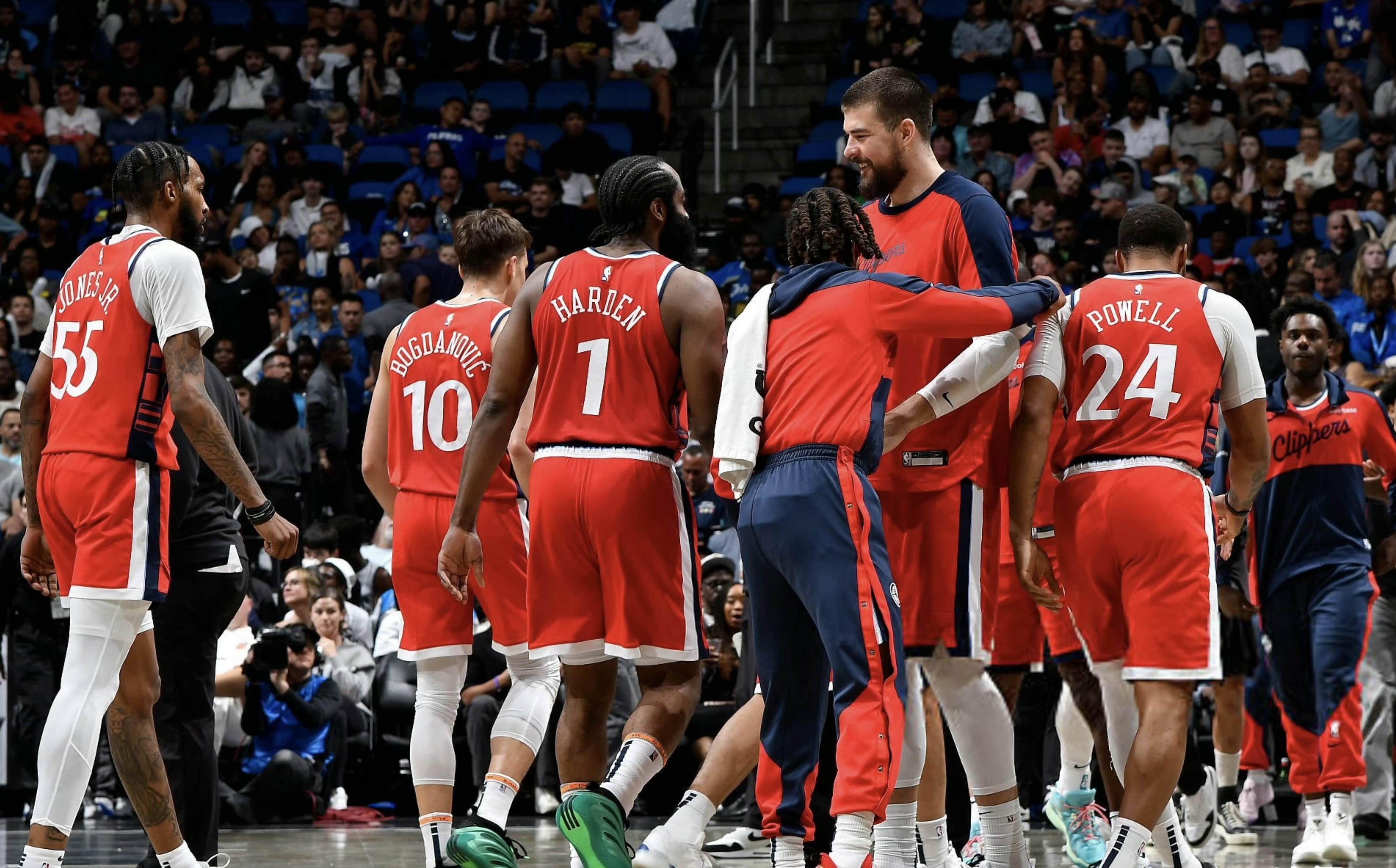 勇士翻盘北京队,哈登统治全场 勇士翻盘北京队,哈登统治全场