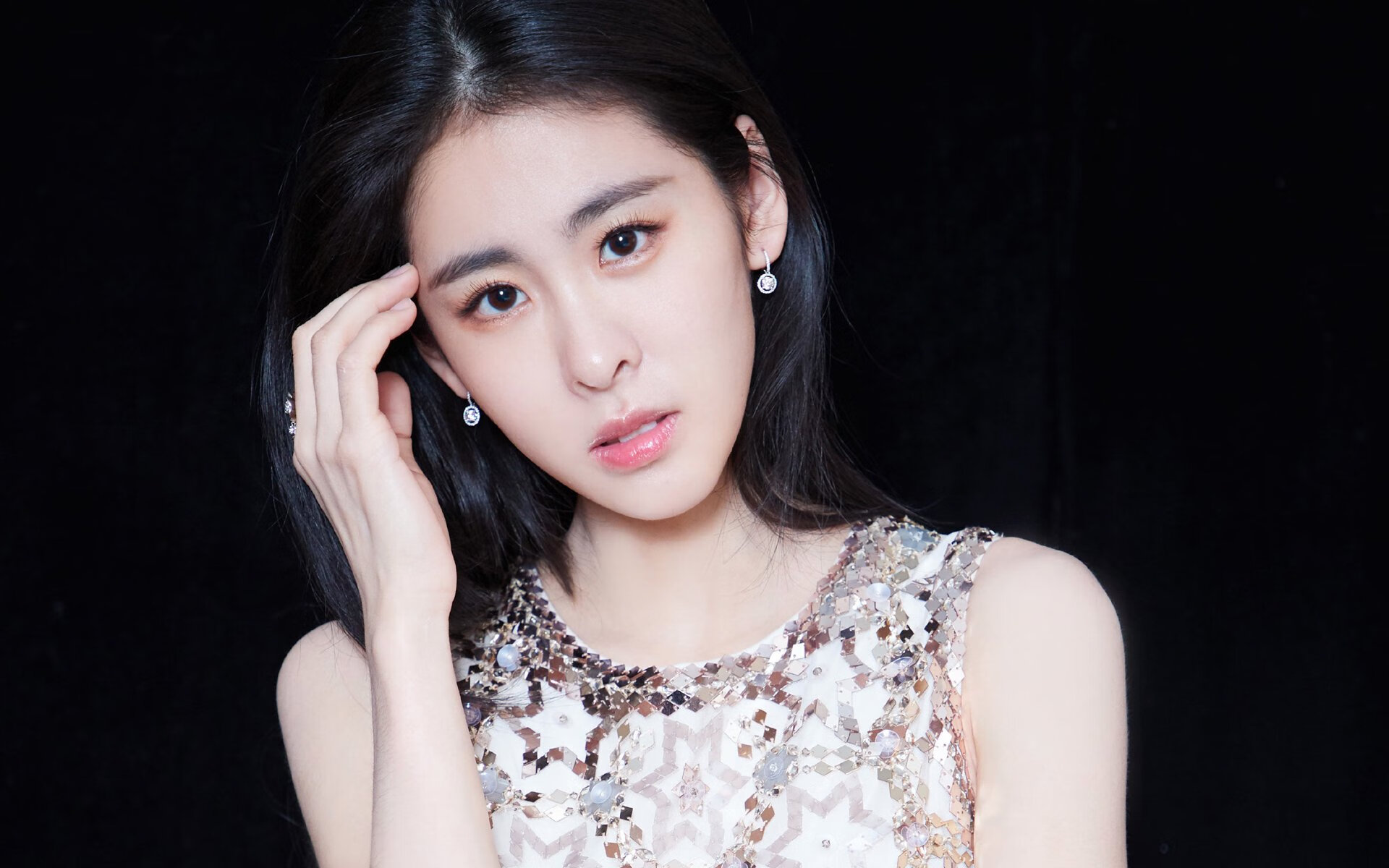 绿茵场的二重奏，拉什福德瞬间爆发与克罗地亚节奏掌控的艺术