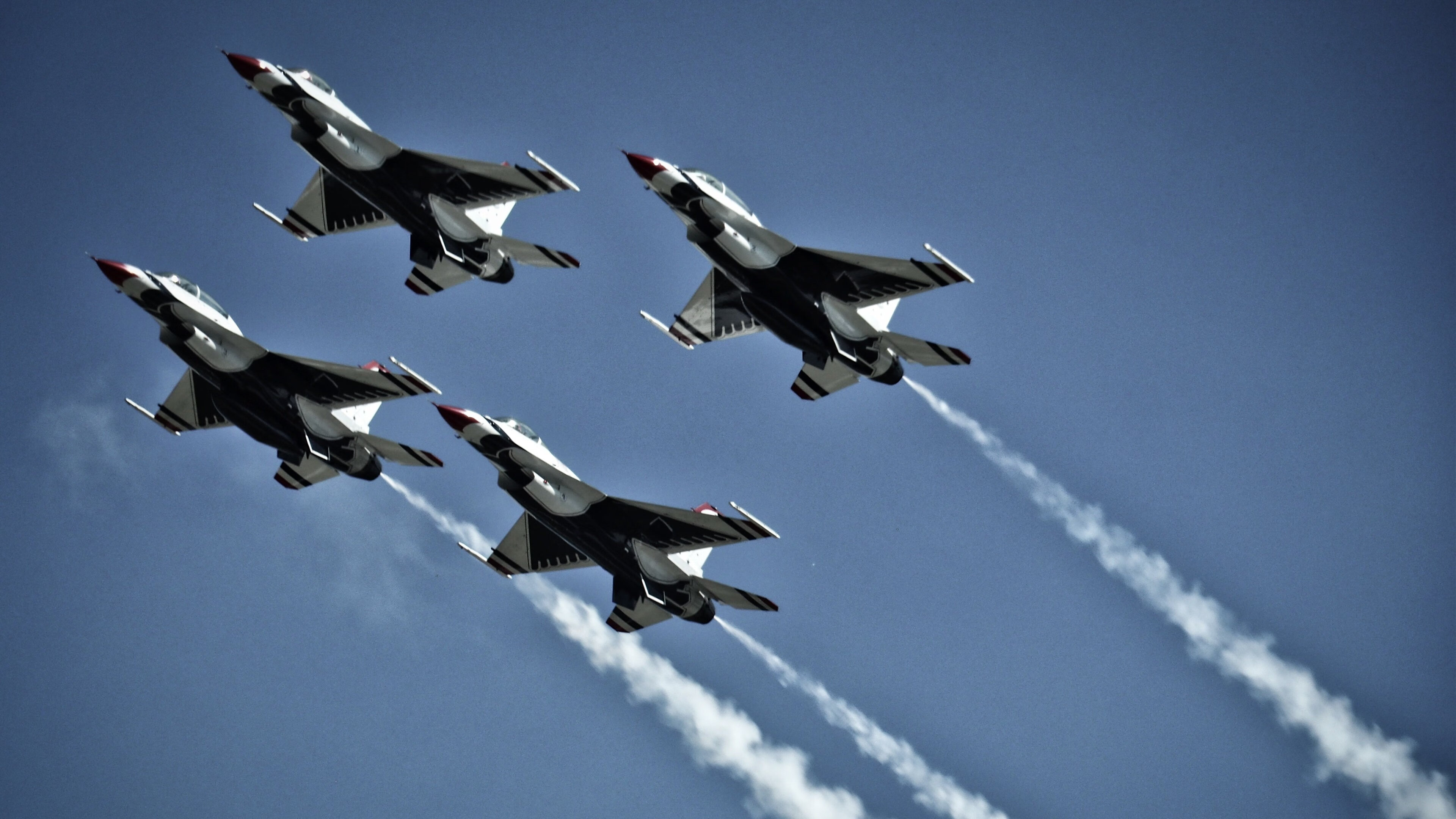 双线传奇,加时鏖战与抢七封神,今夜英雄跨越山海