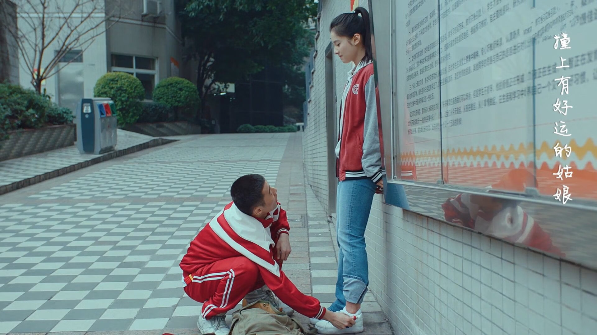 开云体育在线-跨队英雄！克莱客串鹈鹕导演单节狂潮，关键先生本色击溃马刺